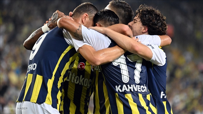 UEFA Avrupa Ligi’nde kritik gece: Fenerbahçe sahaya çıkıyor
