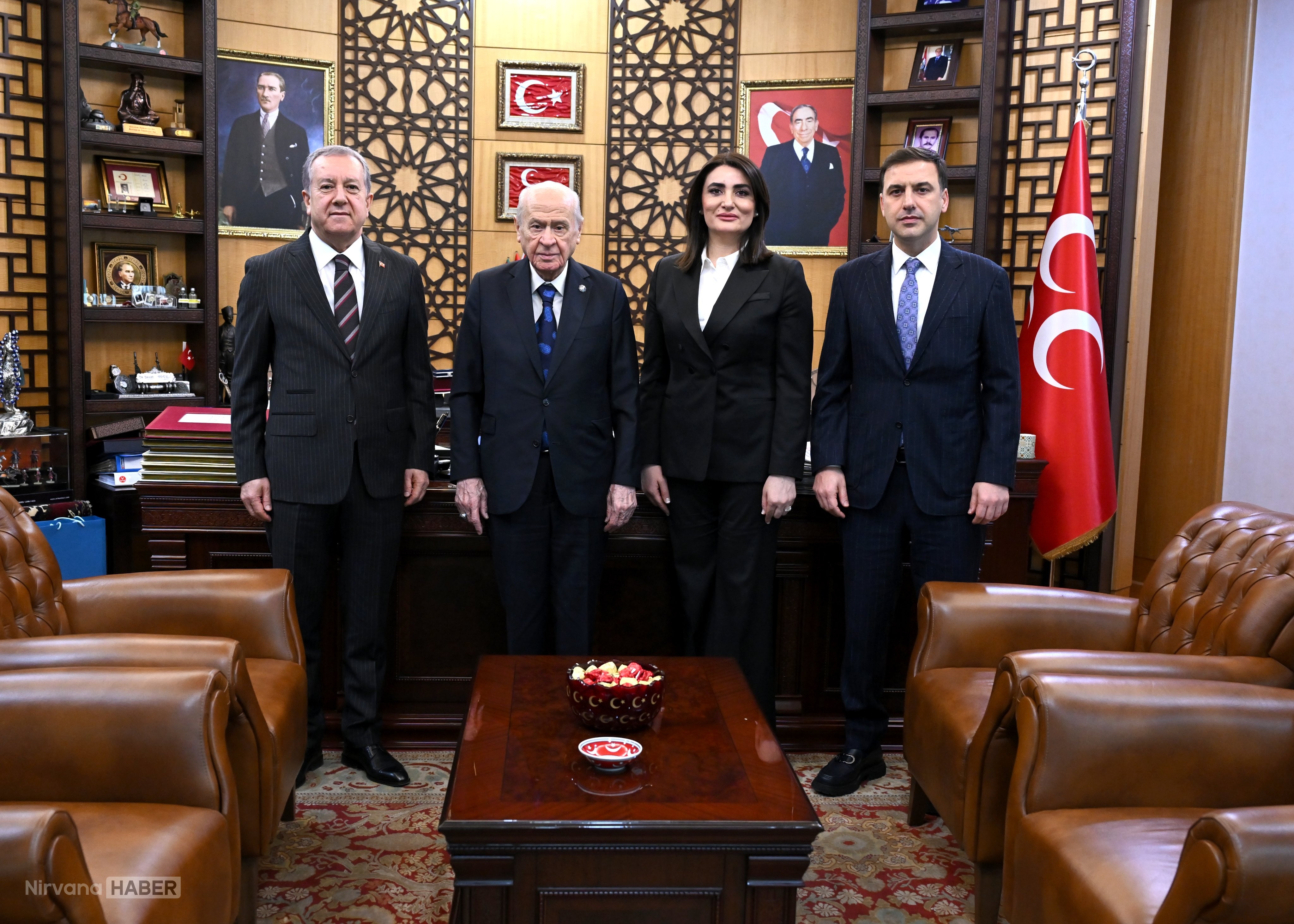 MHP lideri Bahçeli, bayramlaşma heyetini kabul etti