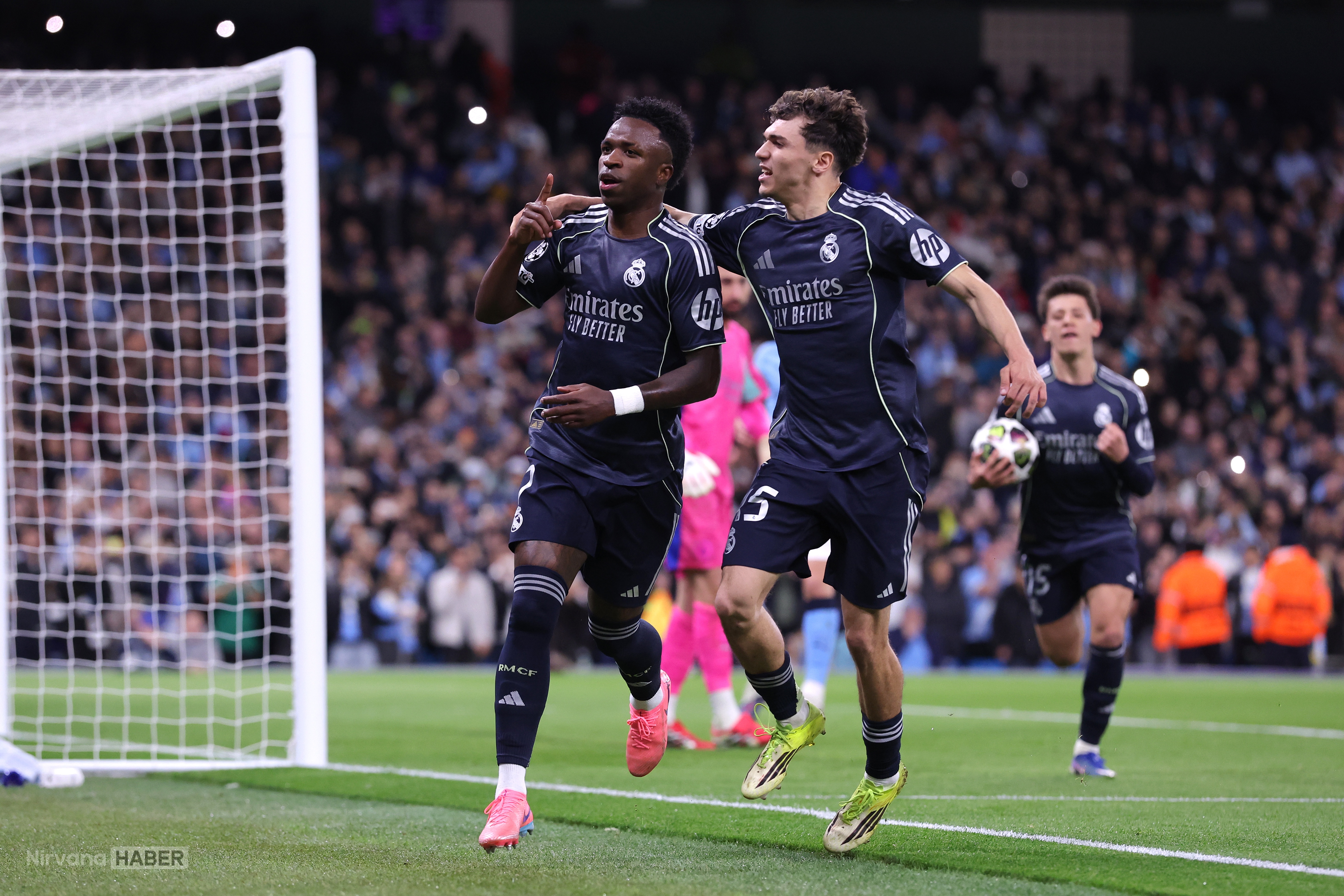 Real Madrid Manchester City'yi rövanşta da devirdi!