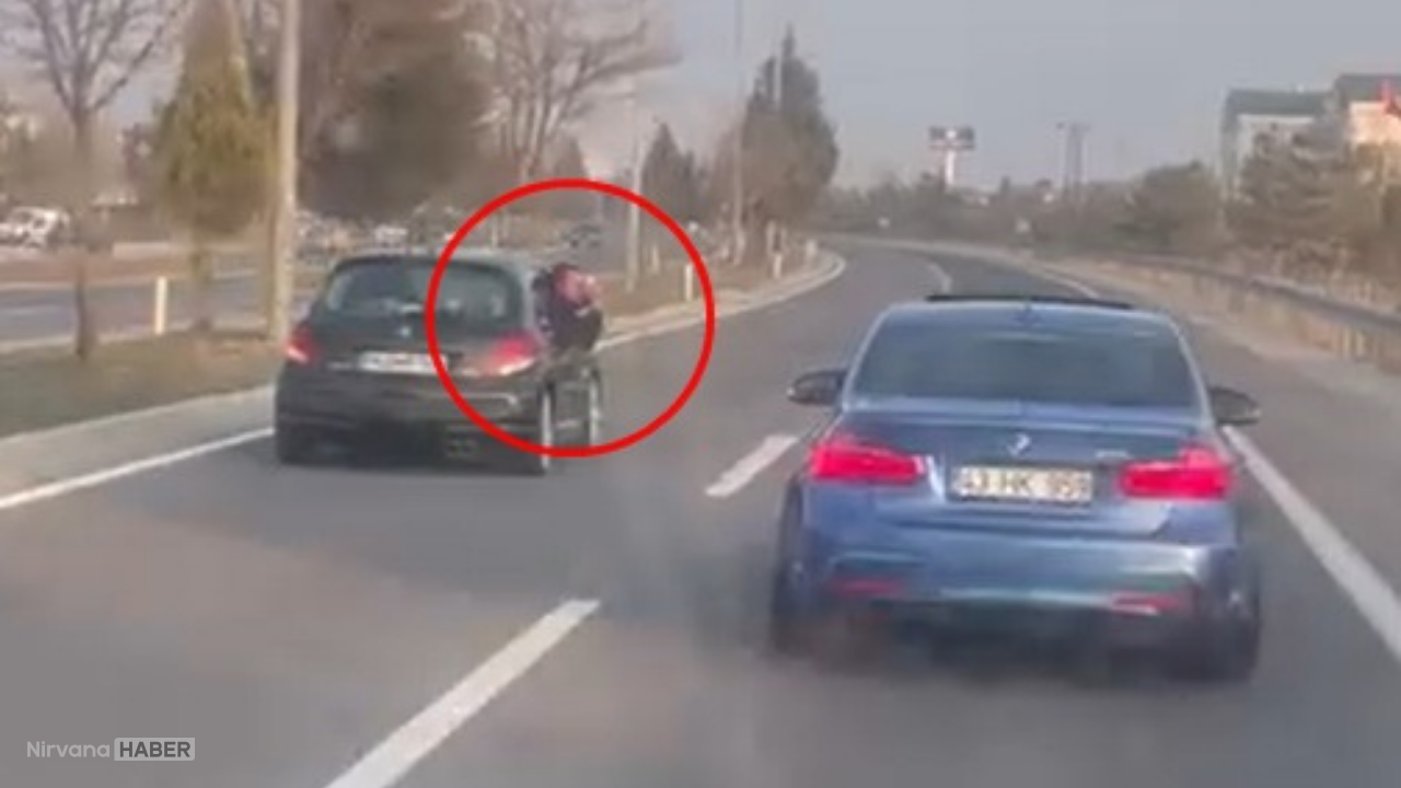 Trafikte video çekme yarışı cezayla bitti: İki sürücüye 9 bin TL ceza