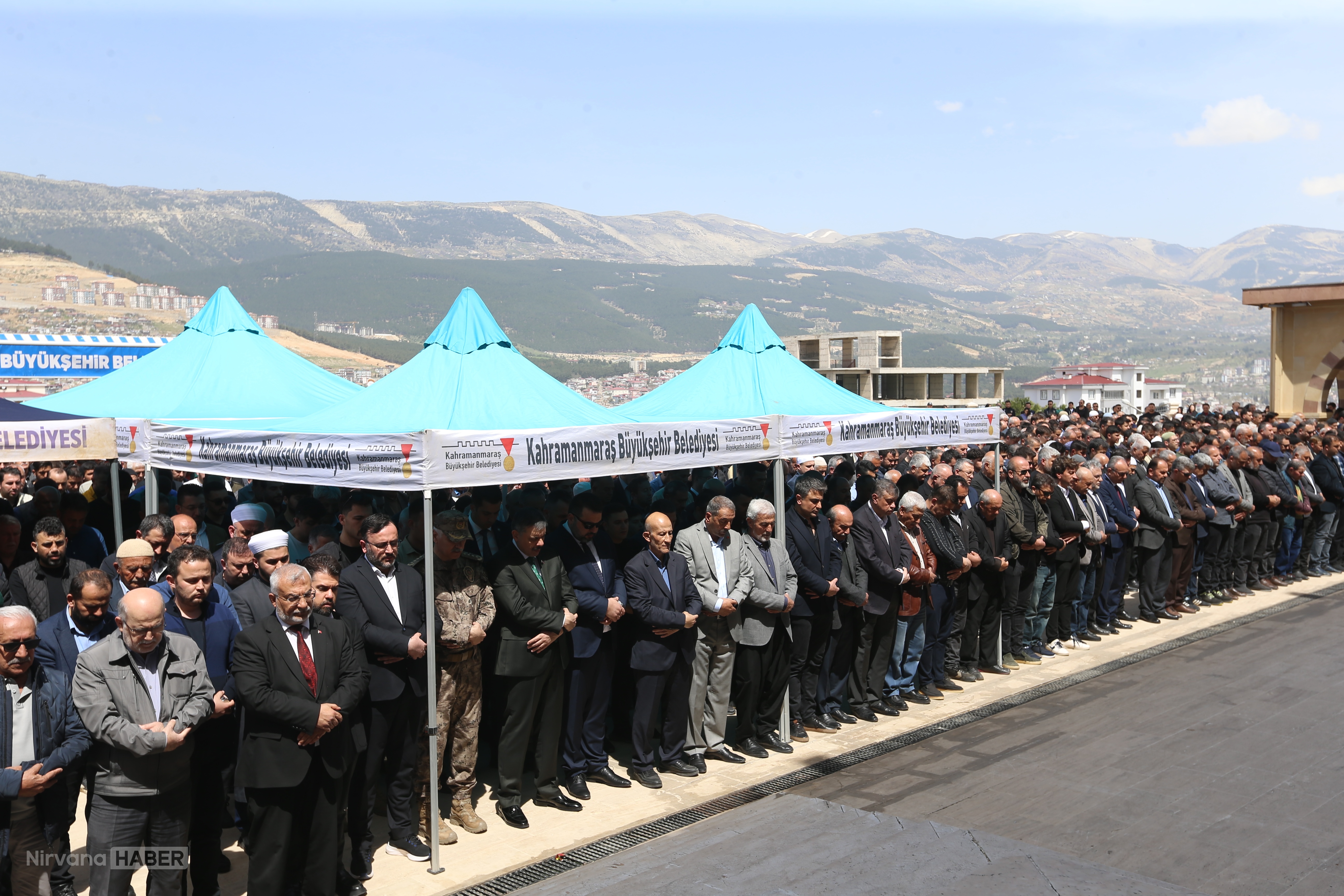 AA-20260416-41121733-41121727-KAHRAMANMARASTAKI_OKUL_SALDIRISINDA_HAYATINI_KAYBEDENLER_SON_YOLCULUGUNA_UGURLANIYOR.jpg