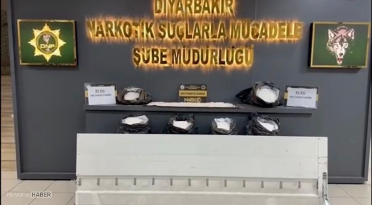 Diyarbakır'da durdurulan tırdan 81 kilo metamfetamin ele geçirildi