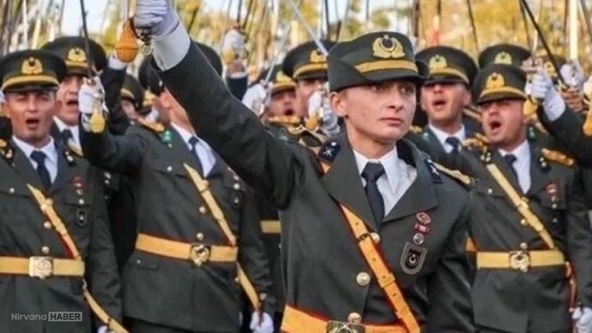 Teğmen Ebru Eroğlu'nun iade davası reddedildi!
