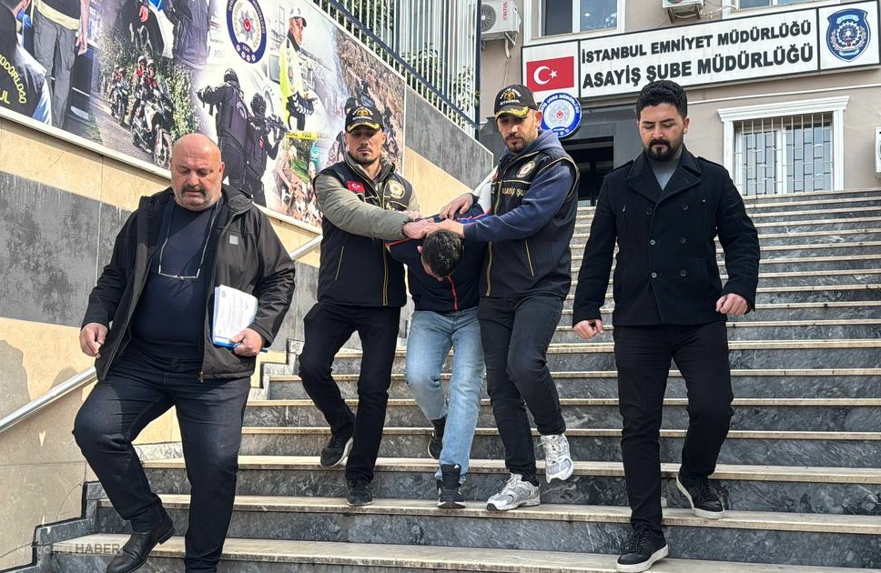 Fatih'te boşanma aşamasındaki eşini silahla öldürdüğü iddia edilen zanlı adliyeye sevk edildi