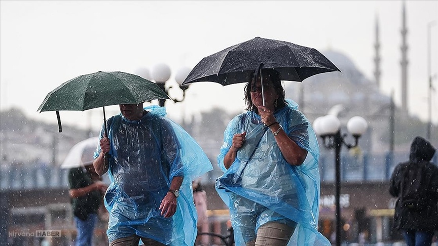 Meteorolojiden Türkiye genelinde yağmur, kar ve toz fırtınası uyarısı