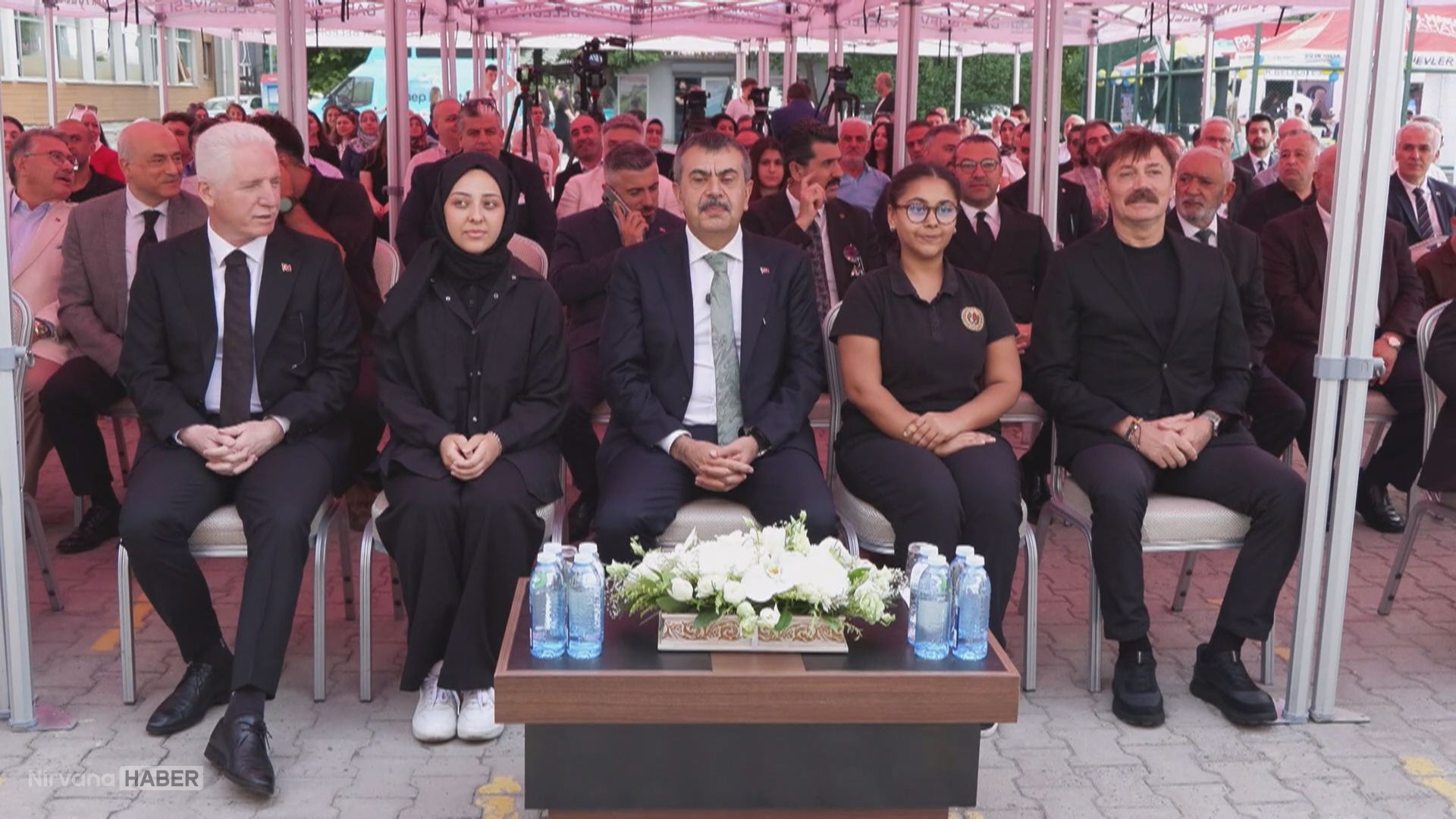 BAKAN-TEKIN-TURKIYEDE-7-GASTRONOMI-LIS_1371029_407054 (1).jpg