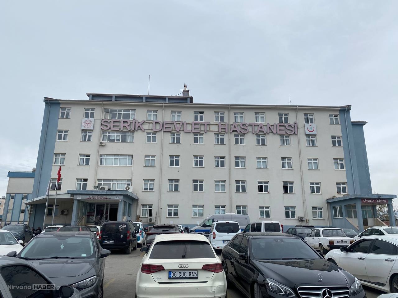 Antalya’da hastanede şiddet: Doktor ve hemşireler darbedildi