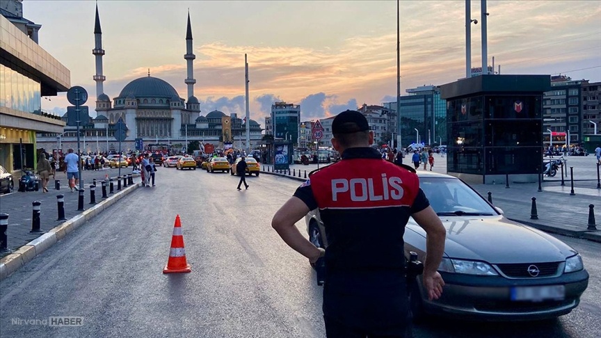 İstanbul’da bayram denetimi: “Huzur İstanbul” uygulamasında 527 gözaltı