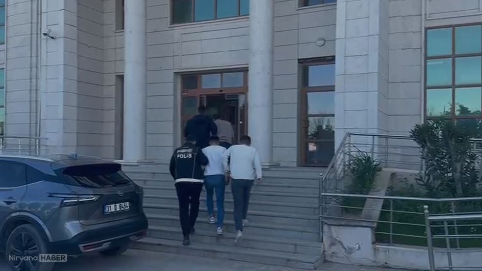 Hatay'da uyuşturucu operasyonunda 3 kişi tutuklandı