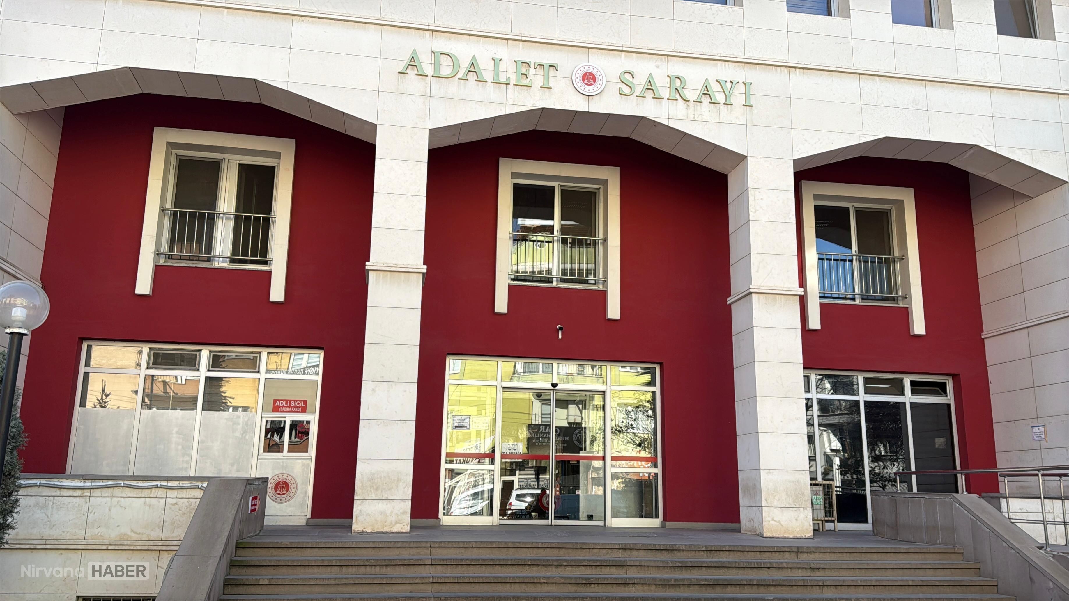 Manisa’da Atatürk’e hakaret iddiası: Öğretmen tutuklandı