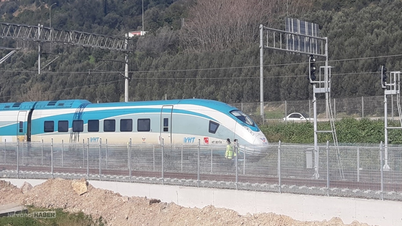 Kocaeli'de acı olay! Trenin altında kalarak can verdi