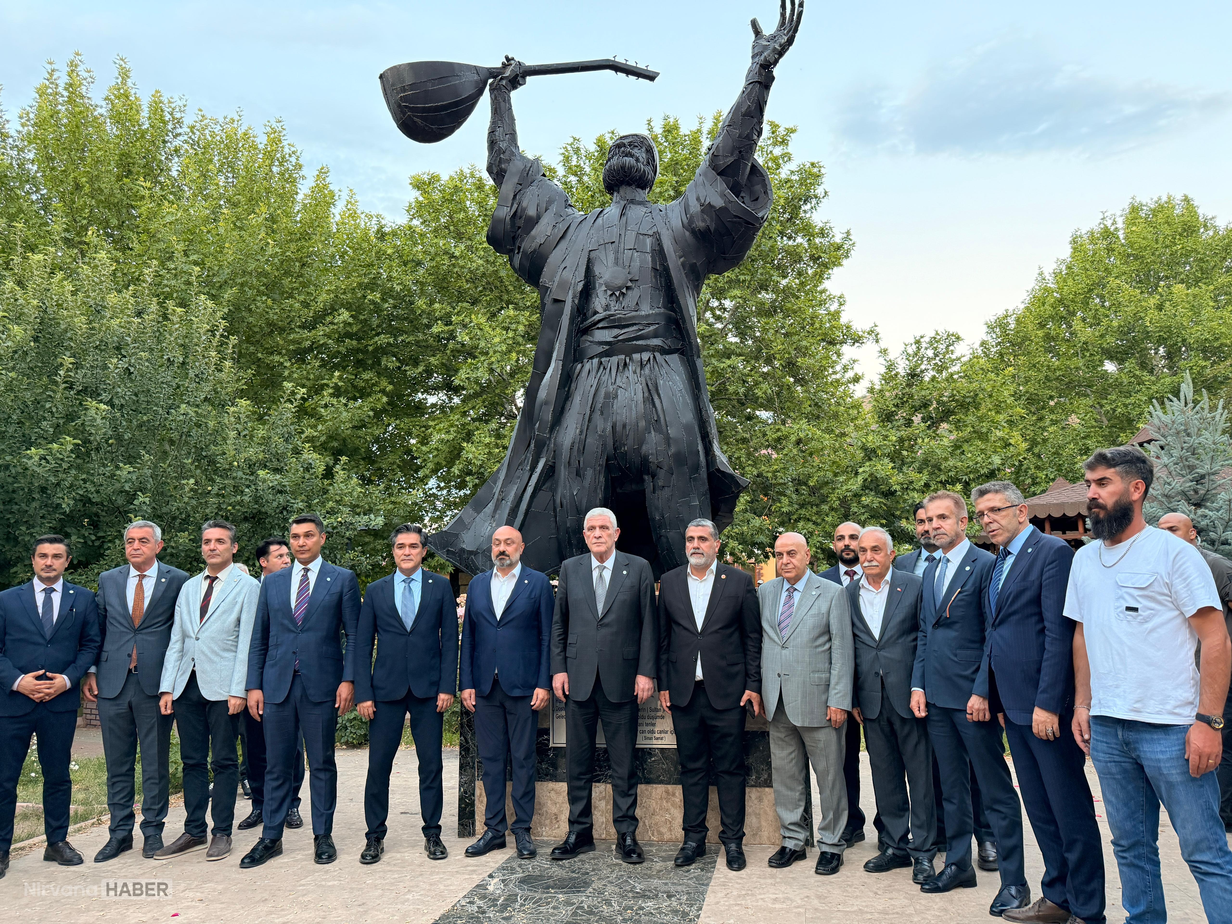 DERVISOGLU-CUMHURIYET-FAZILETTIR-KIMSE_1396693_414826.jpg
