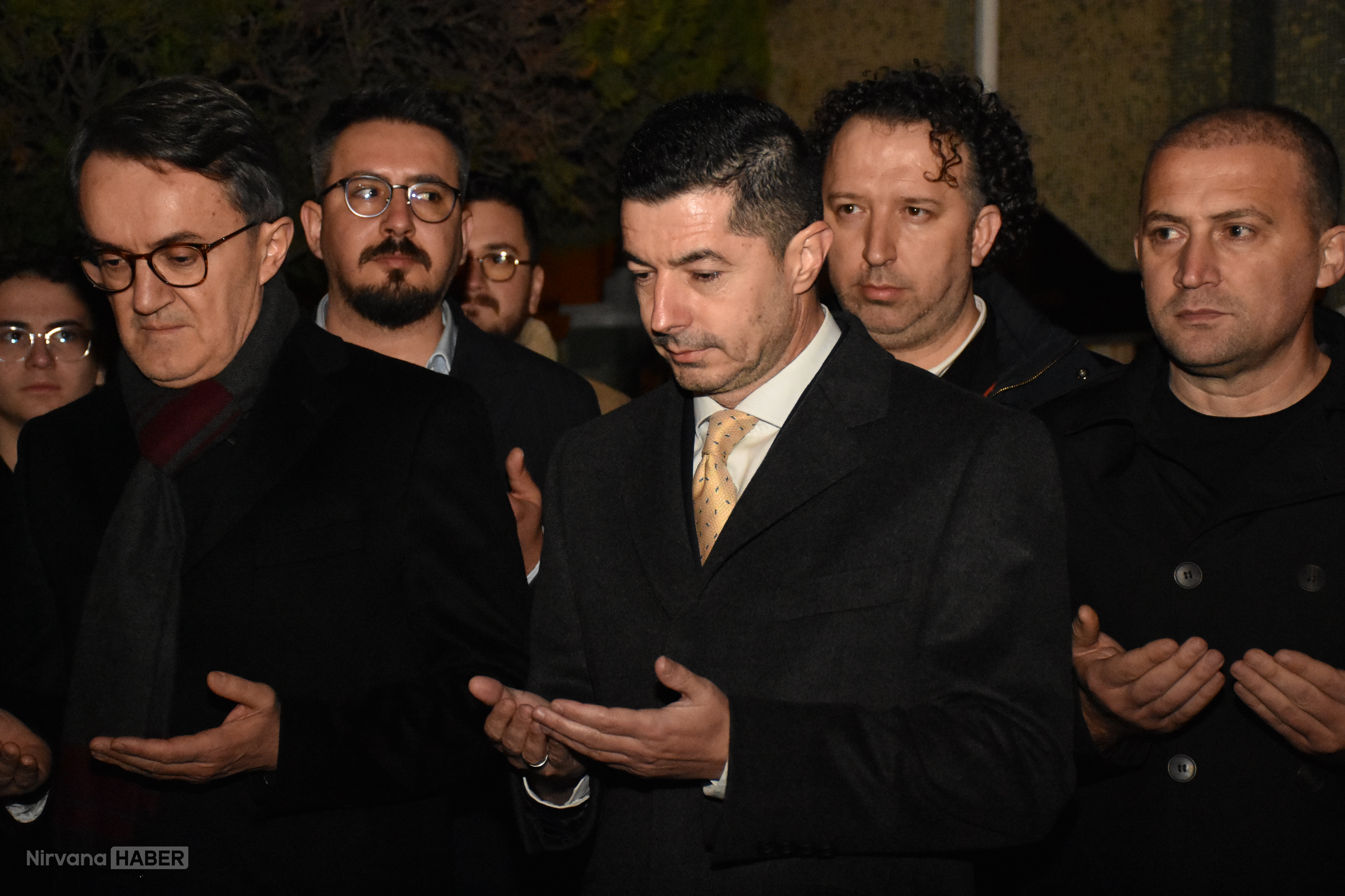 Damir Bulceviç Sakarya'daki Bosna Şehitleri Anıtı'na gitti