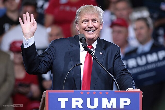 Trump’tan petrol açıklaması: Bizim için büyük para demek!