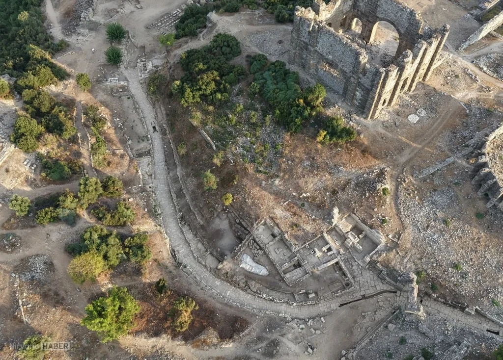 abtik dükkanlar aspendos.webp