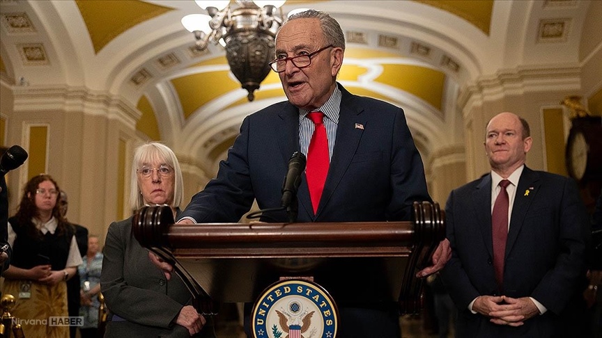 Schumer’den Trump’a 'çelişkili açıklama' eleştirisi