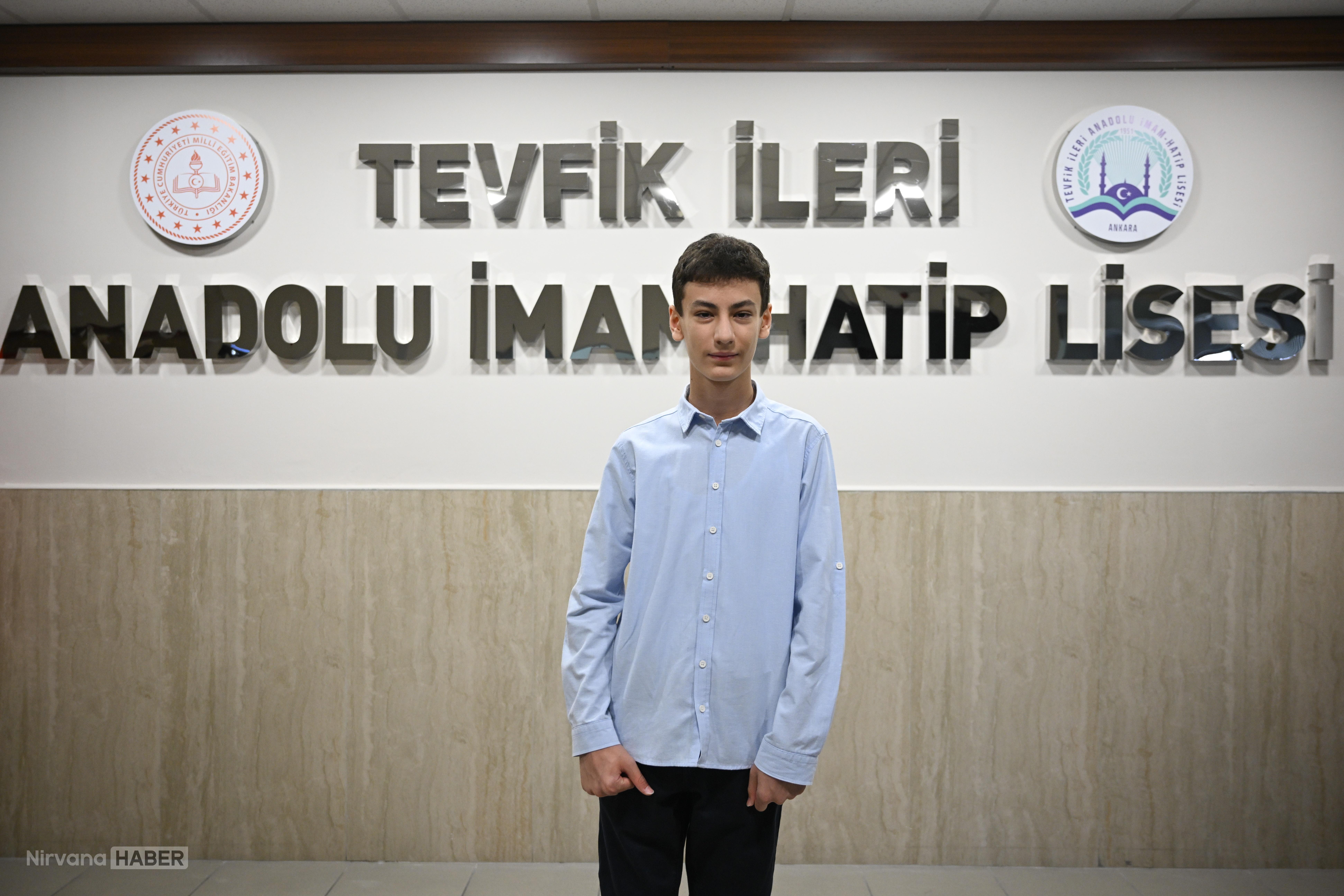 AA-20260710-41942412-41942408-LGS_SINAVI_BIRINCILERI_SINAVA_HAZIRLANIRKEN_TELEFONDAN_UZAK_KALDI-cropped.jpg