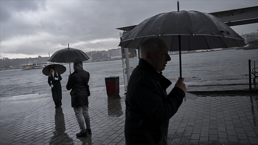 Hafta sonu yurdun batı kesimlerinde sağanak bekleniyor!
