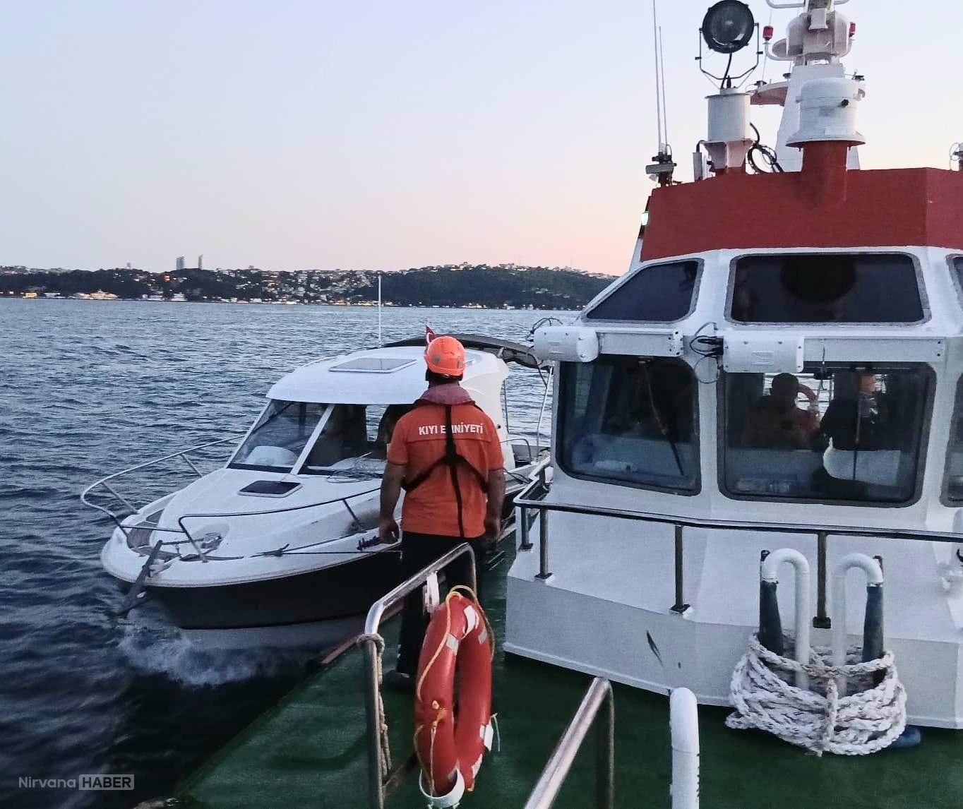 SARIYER-ACIKLARINDA-SU-ALAN-TEKNE-KURTAR_1398081_415204.jpg