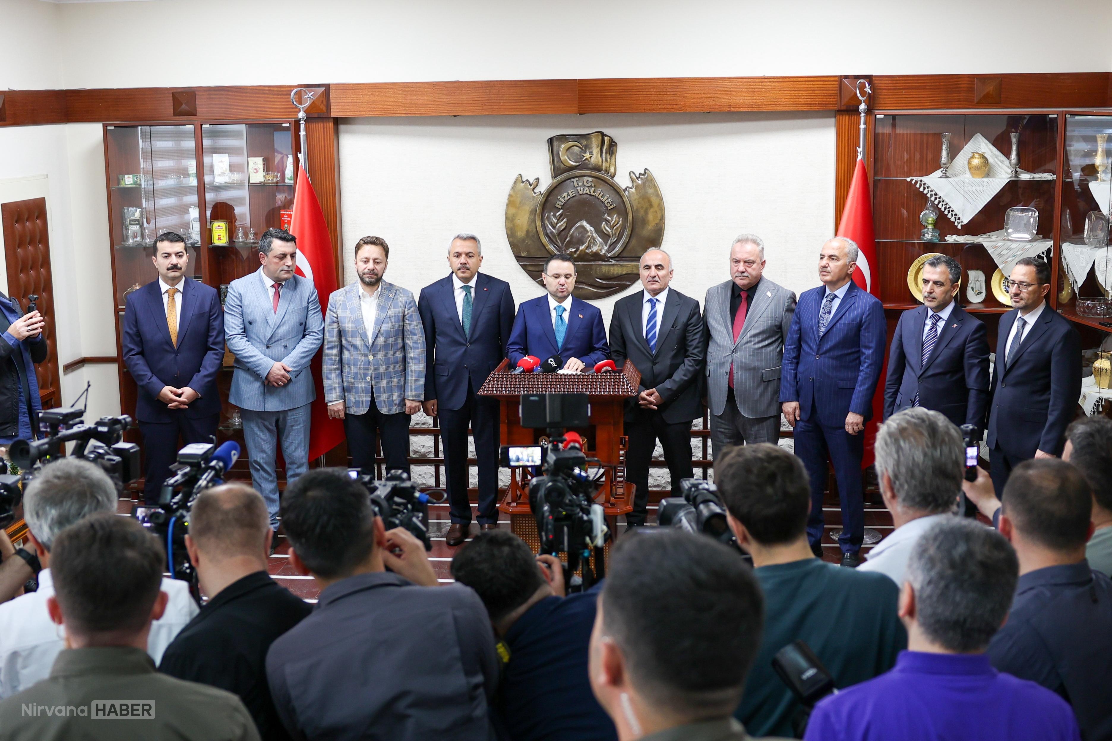 BAKAN-GURLEK-KIMSE-HUKUKUN-DISINA-CIKAM_1370717_407005 (1).jpg
