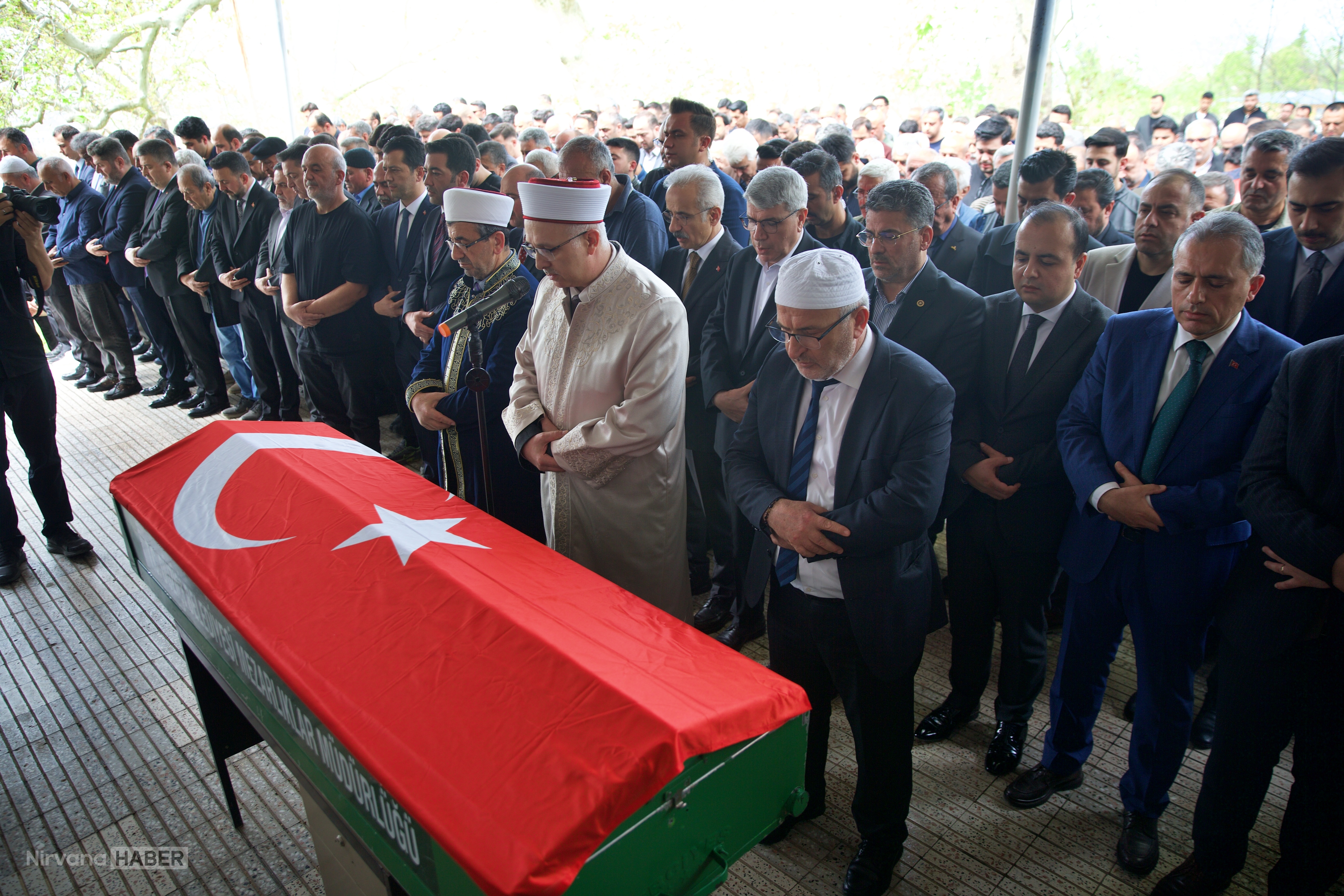 AA-20260416-41121588-41121587-KAHRAMANMARASTAKI_OKUL_SALDIRISINDA_HAYATINI_KAYBEDENLER_SON_YOLCULUGUNA_UGURLANIYOR.jpg