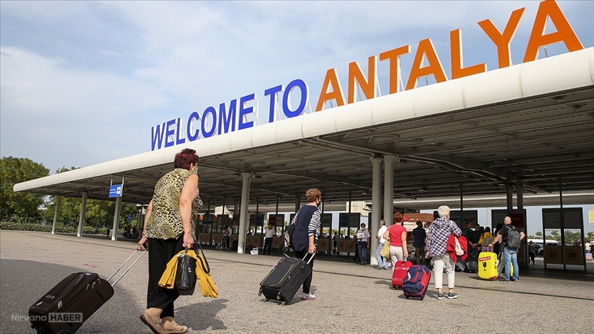Orta Doğu'daki savaş turizmi vurdu! Rezervasyonlar durdu