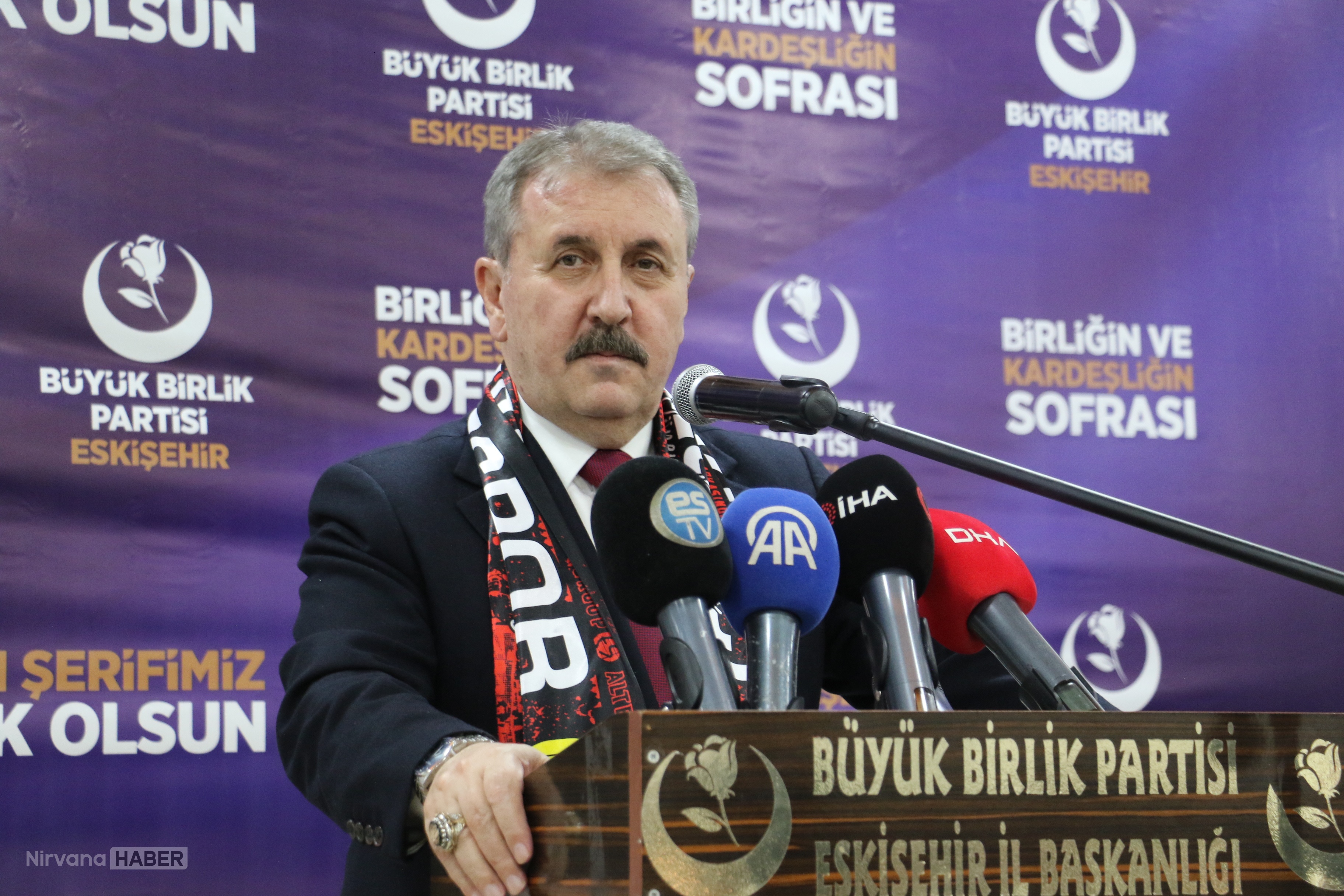 Destici’den İran füzeleri açıklaması: “Türkiye hava sahasına giren saldırıların hesabı sorulur”