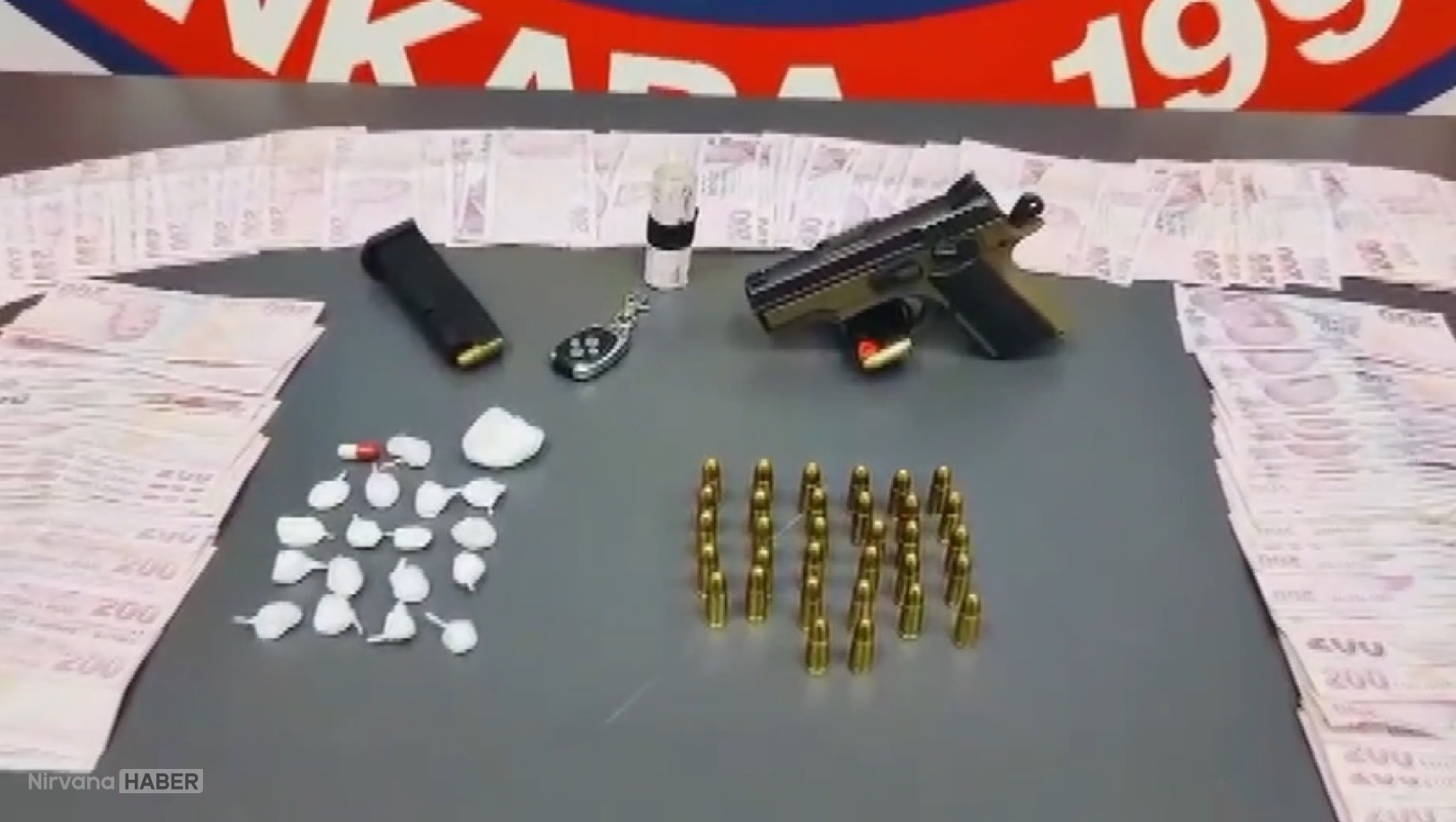 Ankara’da torpidoya gizlenmiş ruhsatsız silah ve kokain ele geçirildi