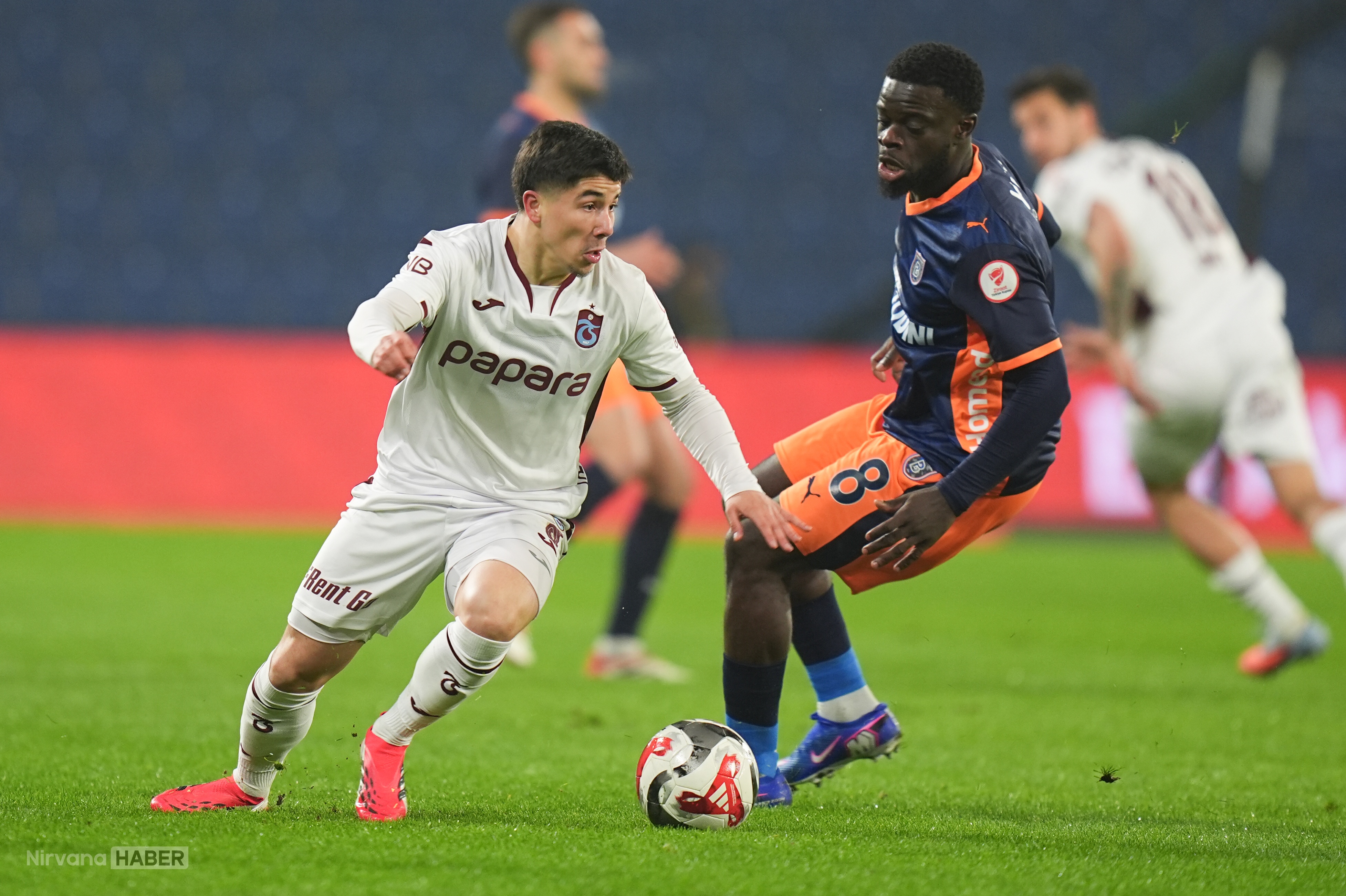Başakşehir'i 4 golle geçen Trabzonspor Türkiye Kupası’nda çeyrek finalde!
