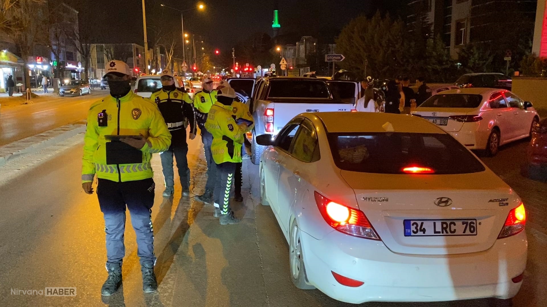 Bursa'da 25 sürücüye 448 bin TL ceza kesildi