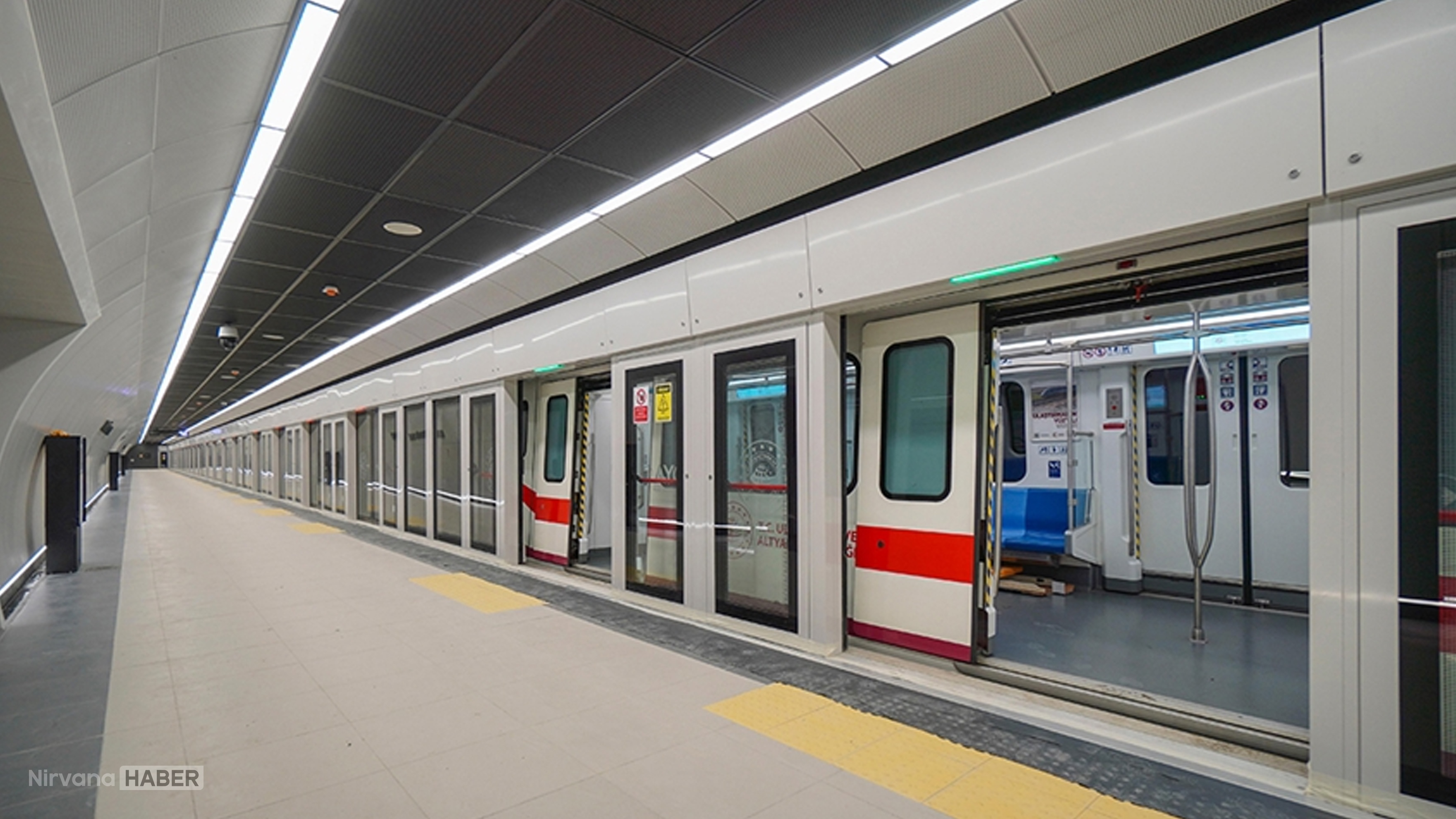 Havalimanı metrosunda yolcu rekoru!