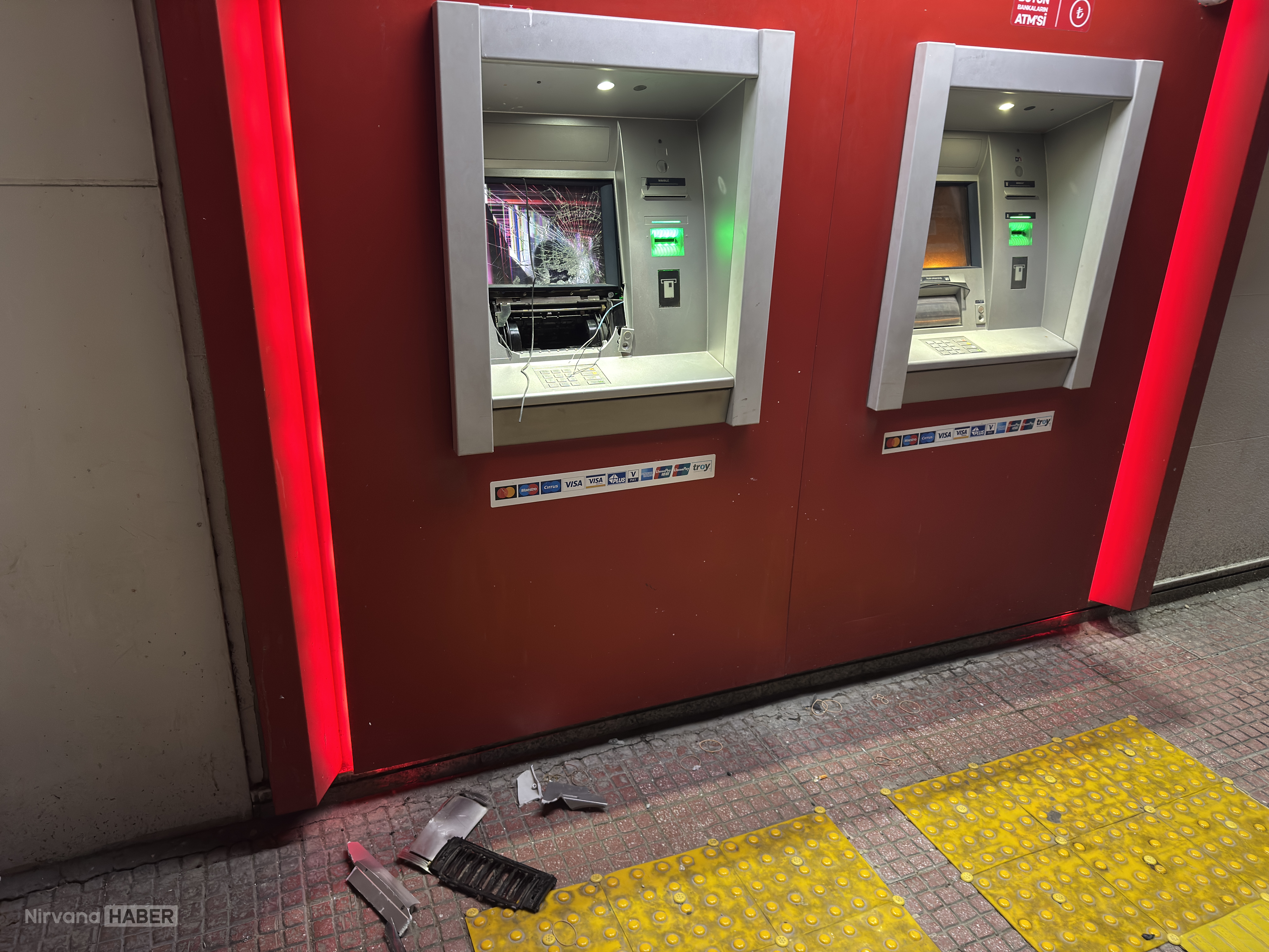Adana’da ATM’ye levye ile zarar veren şüpheli gözaltında