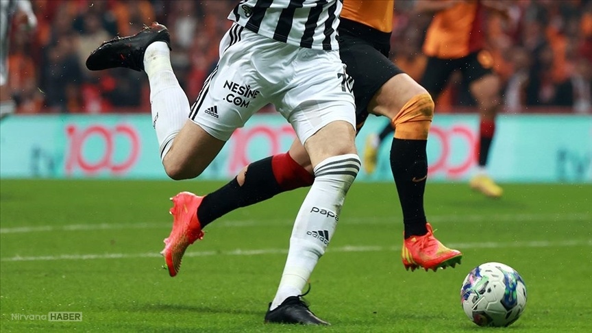 Dolmabahçe'de dev randevu! Beşiktaş Galatasaray'ı ağırlıyor