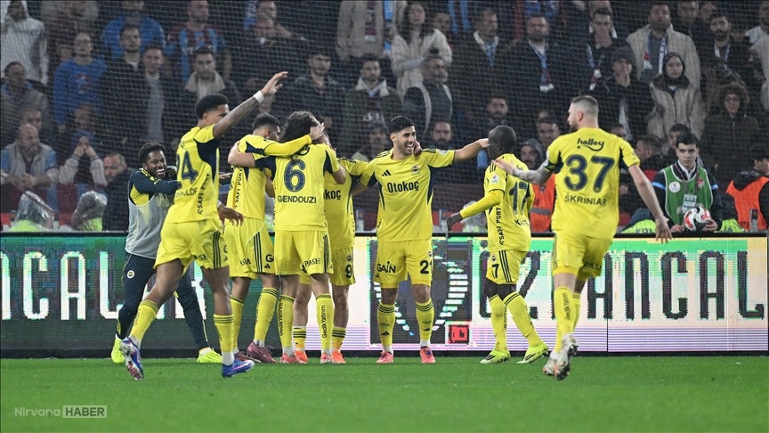 Liderlik yarışındaki Fenerbahçe Kasımpaşa ile karşılaşacak