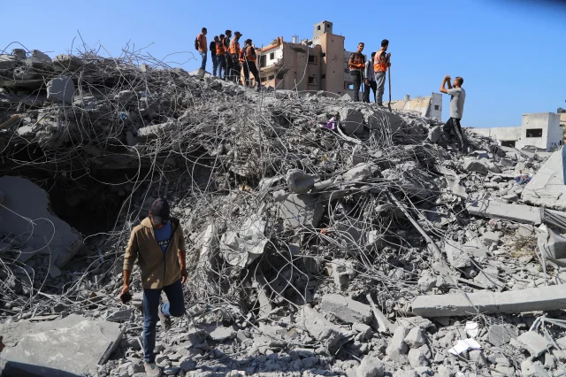 İsrail Ordusu, Batı Şeria’da 6 Filistinli Aileye Yıkım Tebligatı Gönderdi