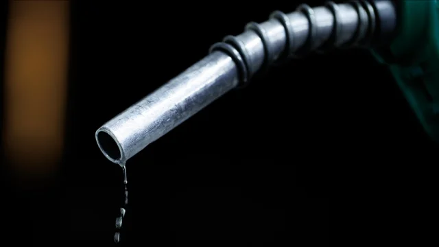 Brent petrolün varili 62,18 dolardan işlem görüyor