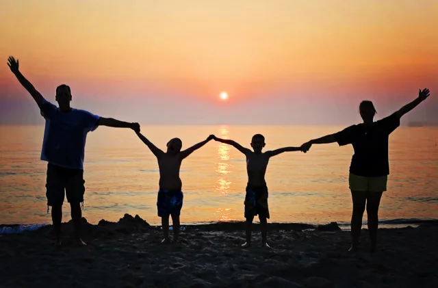 Yerli turistler yılın ikinci çeyreğinde 116,9 milyar lira ha...