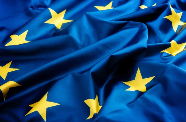 AB Komisyonu Başkanı’ndan Elektrik Vergileri Uyarısı