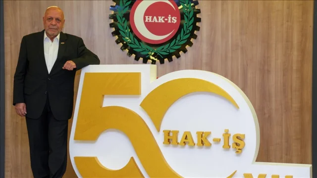 Konfederasyon Yöneticileri ve Basın Mensupları Dostluk Maçın...