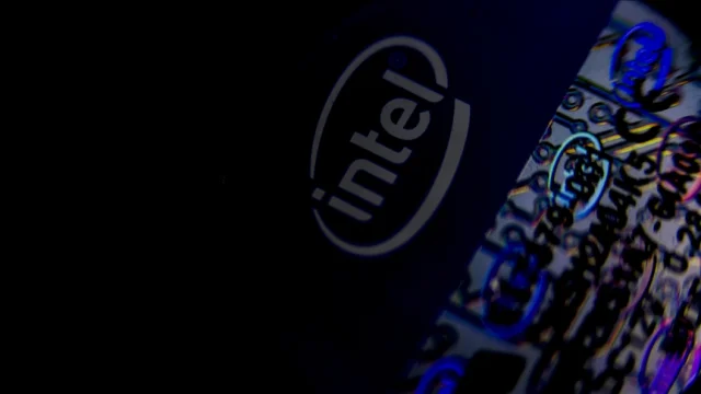 Intel'in geliri üçüncü çeyrekte yüzde 3 arttı