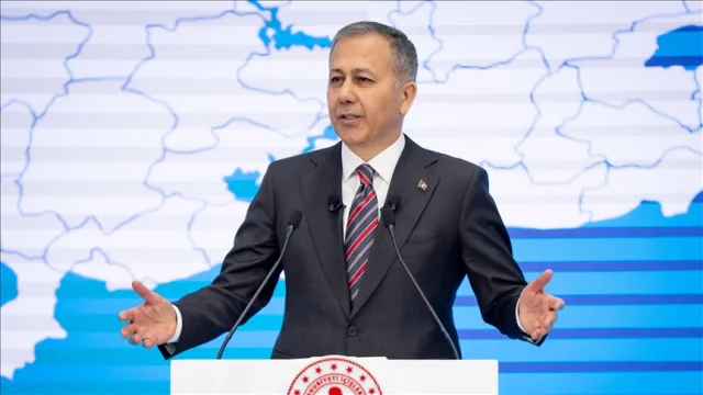 Trafikte Makas Atanlar Yandı!