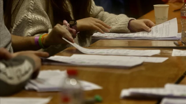 İrlanda’da Cumhurbaşkanlığı Seçimini Catherine Connolly Kaza...