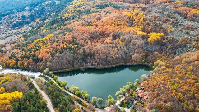 Karagöl'de Sonbahar Renkleri Hakim Oldu