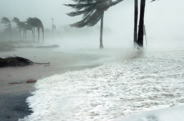 Melissa Kasırgası Karayipleri Vuruyor 1,5 Milyon Kişi Tehlik...