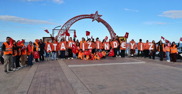 LÖSEV Gönüllülerinden 'Atam İzindeyiz' Temalı Uçurtma Şenliğ...