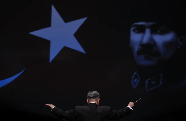 ADOB ve Deniz Kuvvetleri Bandosu'ndan Cumhuriyet Bayramı Öze...