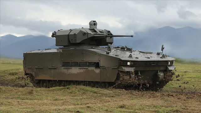 Brezilya Ordusu Otokar'ı Ziyaret Etti: TULPAR İncelendi