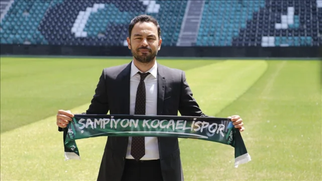 Selçuk İnan: Ucuz penaltıyla Kocaelispor Başakşehir'e yenild...