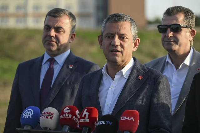 Ekrem İmamoğlu Ziyareti Sonrası Özgür Özel'den Açıklamalar