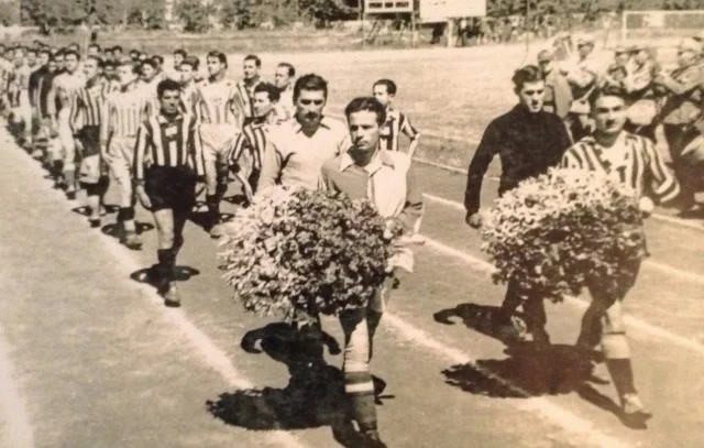  Futbolun Unuttuğu Değer: Holiganizme Hayır, Dostluğa Evet